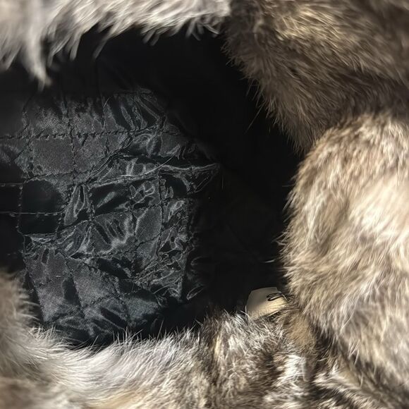 Authentic Russian fur trapper hat; never worn; bought in Russia - Picture 7 of 8